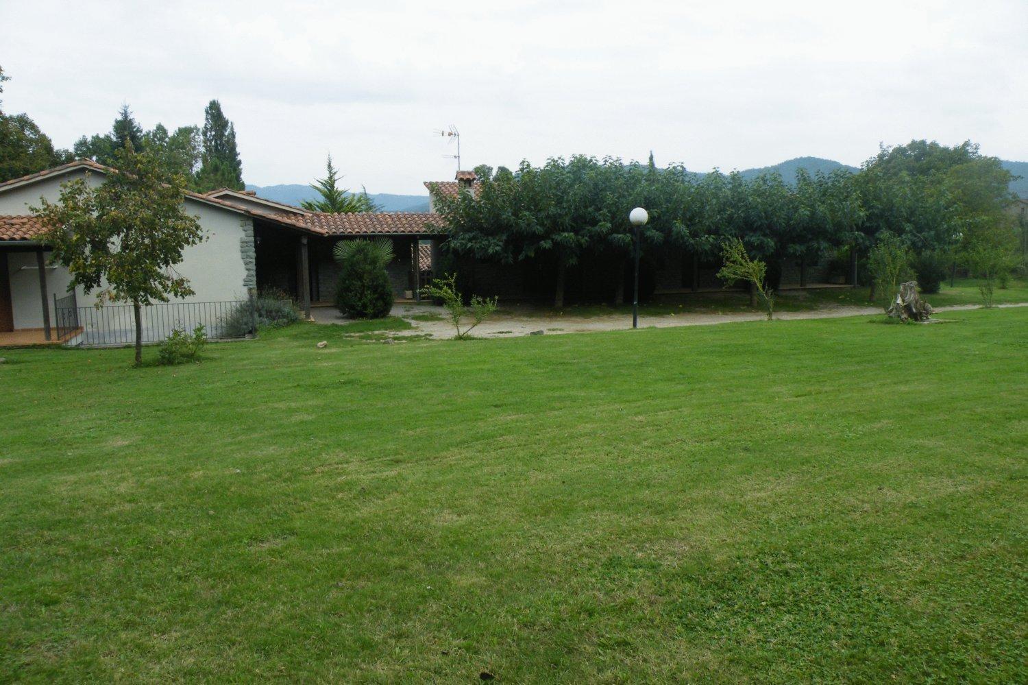 Allotjaments Colomer-Cullell Apartment Bas Exterior photo